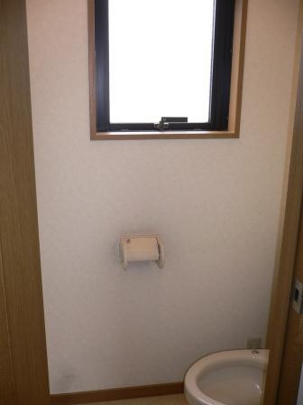 サンベールKのトイレ|トイレには窓があります