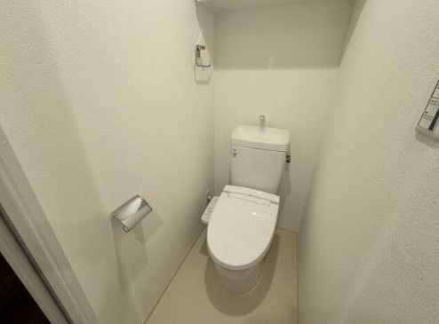 板橋区板橋４丁目の賃貸マンションのトイレ