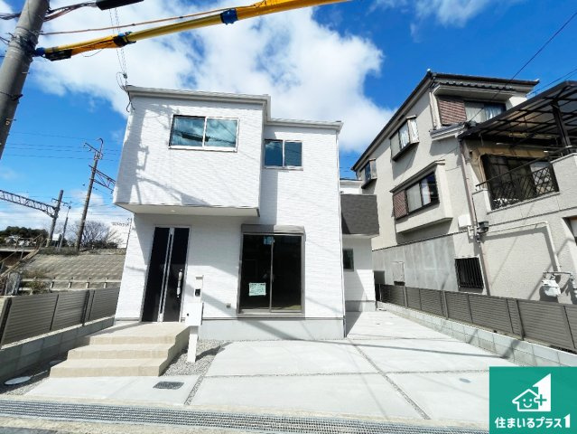 高槻市川西町　第1期　新築一戸建ての外観|お客様に長く安心して住んでいだだける事にこだわった家づくり！住んでからのアフターサービスにもしっかりと取り組んでいます！