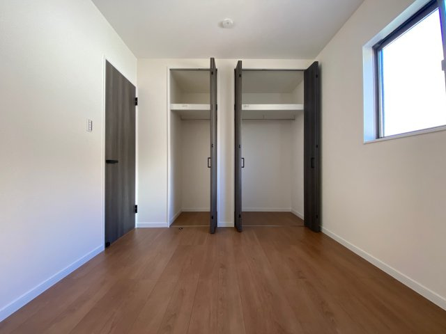 宝塚市清荒神4丁目　パノラマ　新築戸建の洋室