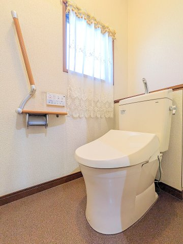 南矢島町戸建てのトイレ