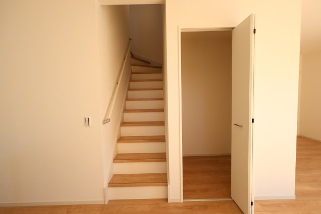 《仲介手数料無料》西区西大宮３丁目52-19新築一戸建てKEIAI GRACEの内装