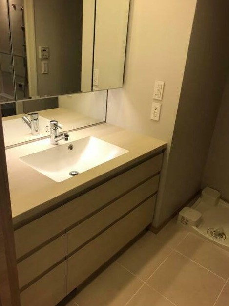 【独立洗面台】