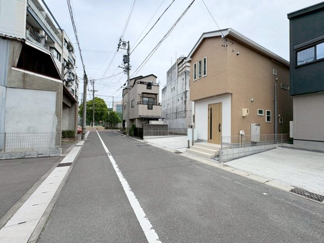 ファーストタウン　岐阜市八ツ梅町第１　全２区画分譲の前面道路含む現地写真|■前面道路　■ヤマダ不動産　株式会社リライフ　
■夢のマイホーム購入をフルサポートします！