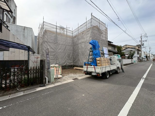 ファーストタウン　岐阜市八ツ梅町１丁目第１　全２区画分譲の外観|「現地（2025年12月4日）撮影」　
■全体写真　
■ヤマダ不動産　株式会社リライフ　