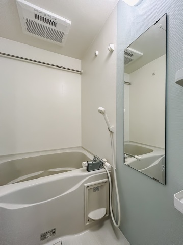 スカイコートパレス千川の浴室