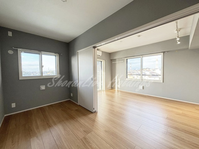 【寝室】 | ULYSSES | 日当たり良好♪