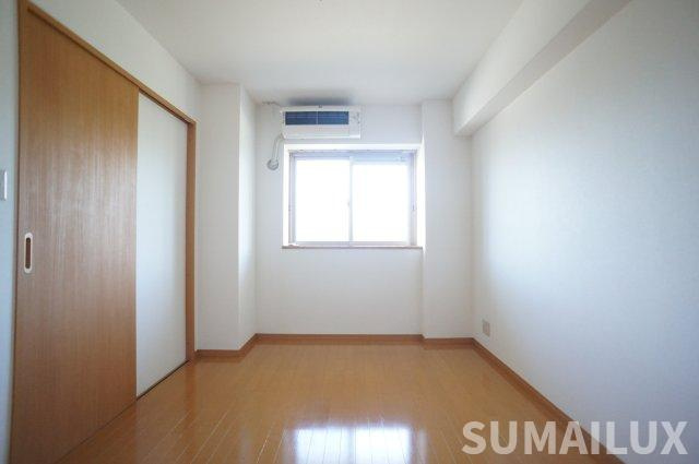 ナツ・グランジュの洋室