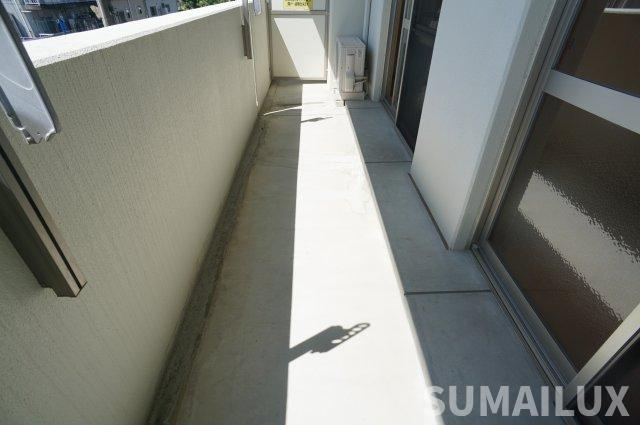 ナツ・グランジュのバルコニー