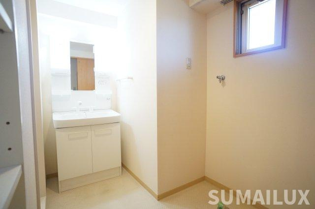 ナツ・グランジュの洗面所