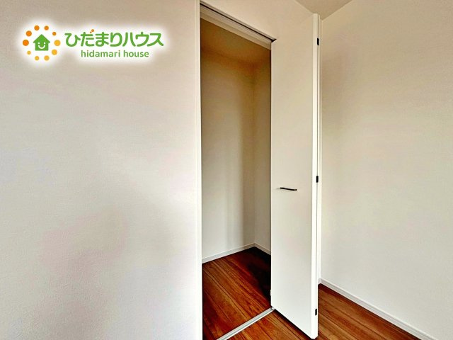 【収納】 | ひたちなか市足崎1期　新築戸建　2号棟 | 収納場所に困る掃除機や掃除用具はココへ！！