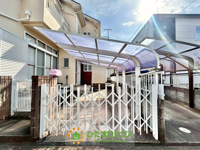 久喜市栄１丁目　中古一戸建ての駐車場