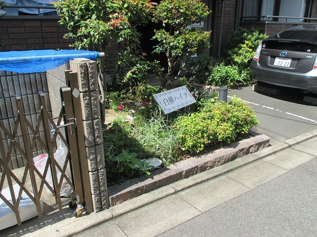 【その他共用部分】 | ゴミ置き場です
おしゃれな外観ですね