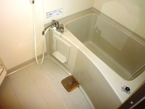 【浴室】 | 落ち着いた空間のお風呂です