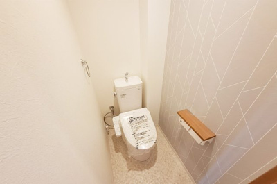 【トイレ】 | ソフィア泉ヶ丘パークヴェール | 【トイレ新調】温水洗浄便座ですので、寒い日も温かい便座で安心して使用していただけますよ！