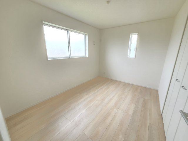 新築　みどり市大間々町大間々第12　Cradle Garden　1号棟の洋室|新築　みどり市大間々町大間々第12　Cradle Garden