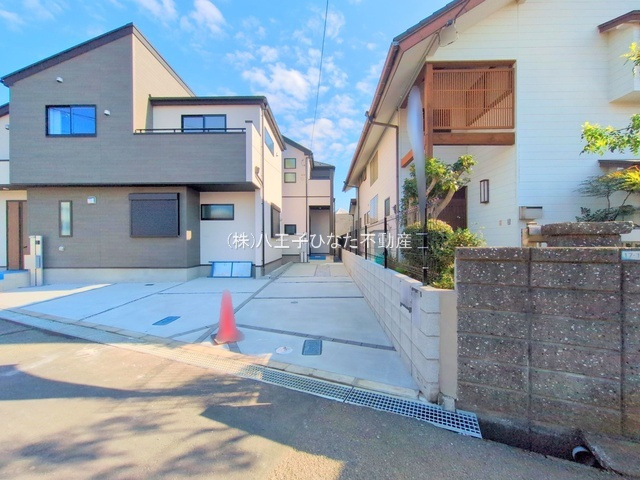 『八王子市新築戸建て』八王子市中野山王1-17-15【仲介手数料無料】の外観|～仲介手数料無料☆八王子ひなた不動産～　八王子市中野山王　新築戸建て