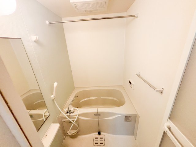 カーサ　エレガンツァの浴室