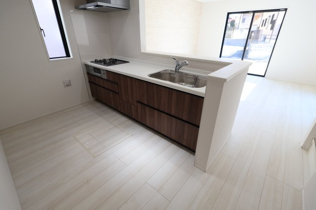 《仲介手数料無料》見沼区東大宮１丁目91-14新築一戸建てグラファーレのキッチン