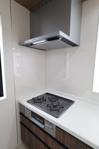 《仲介手数料無料》見沼区東大宮１丁目91-14新築一戸建てグラファーレのキッチン