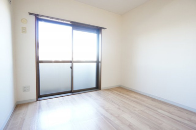 【寝室】 | エコガーデン C棟