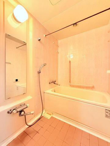 アルファステイツ朝霧丘の浴室