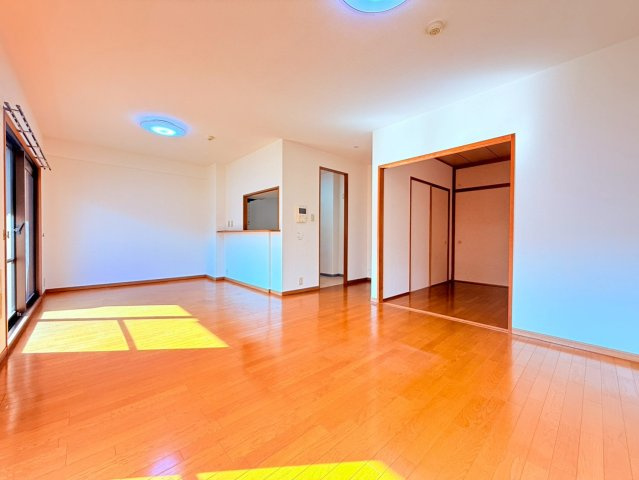 アルファステイツ朝霧丘の居間・リビング