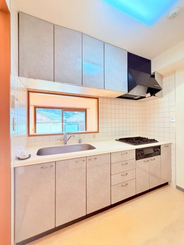 アルファステイツ朝霧丘のキッチン