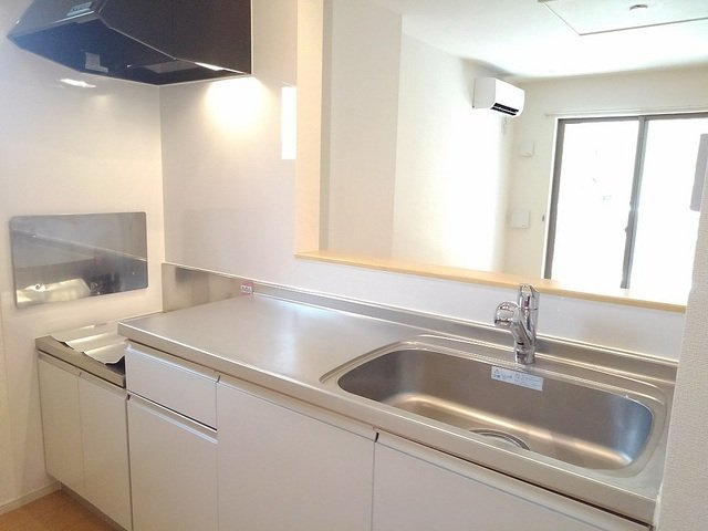 ミリオーネＢのキッチン