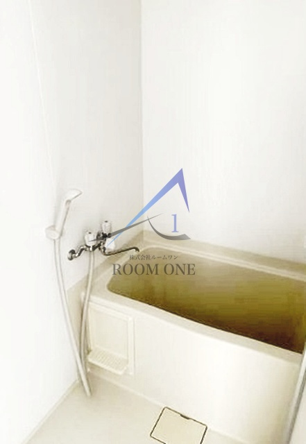 ロイヤルガーデンⅡの浴室|お風呂です。