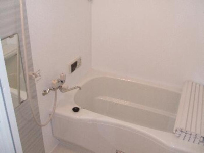 【浴室】 | ポンテ リーベ Ａ | 浴室。浴室乾燥機・追焚給湯器付き！！