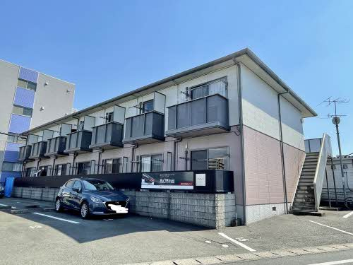 熊本市南区出仲間９丁目のアパート
