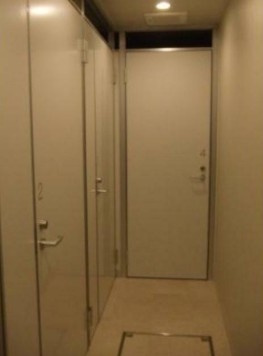 【玄関】 | ガーデンコートアネックス