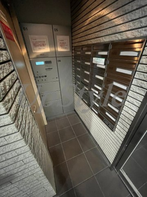 【エントランス】 | クローバーコート黒門町