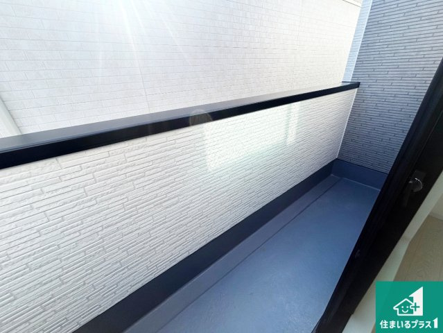 尼崎市武庫町　第2期　新築一戸建てのバルコニー|日当たりのよいバルコニー！お部屋が開放的に！