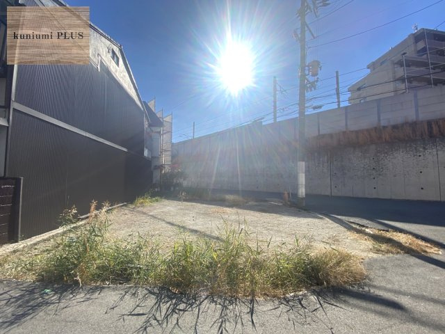 大阪市城東区成育4丁目の前面道路含む現地写真