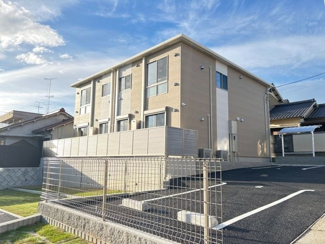 上ノ山ハイツの外観|きれいな外観です