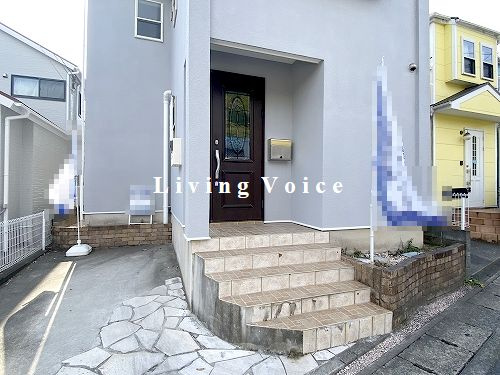 【仲介手数料０円】茅ヶ崎市菱沼1丁目　中古一戸建てのエントランス|茅ヶ崎市菱沼1丁目　中古一戸建て