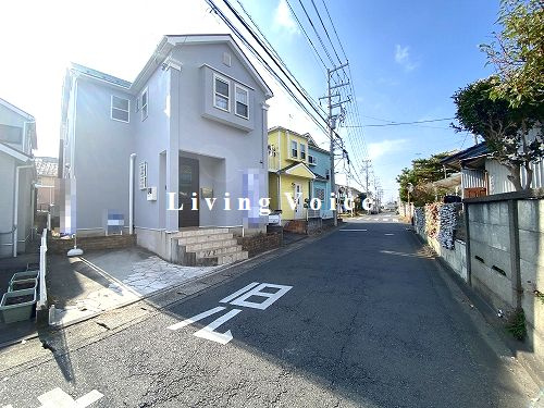 【仲介手数料０円】茅ヶ崎市菱沼1丁目　中古一戸建ての前面道路含む現地写真|茅ヶ崎市菱沼1丁目　中古一戸建て