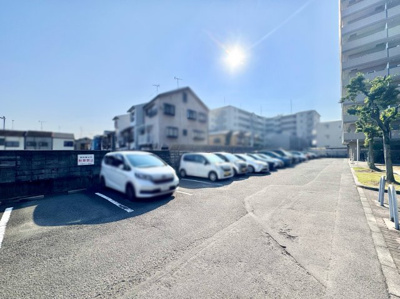 【駐車場】 | 丹波橋日光ハイツ | 【敷地内駐車場】
※駐車場等の空き状況は都度要確認