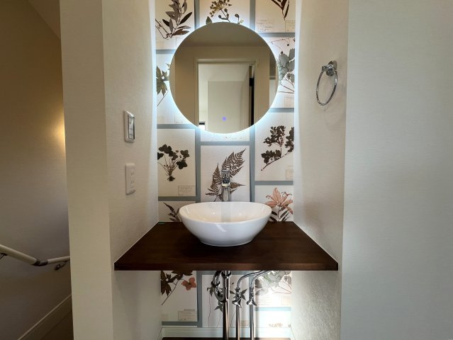 旭区で住みたい街といったらココ！！【旭区白根６丁目新築戸建】の洗面所