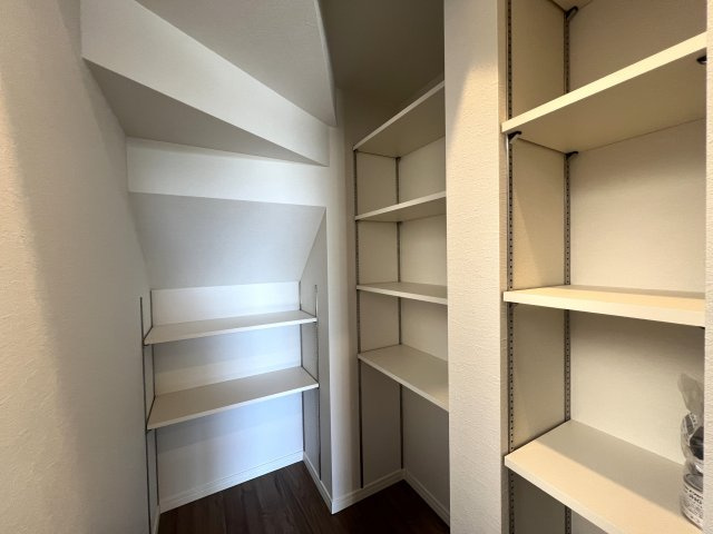 旭区で住みたい街といったらココ！！【旭区白根６丁目新築戸建】の収納