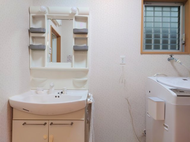 売中古戸建　藤枝市高岡2丁目の独立洗面台