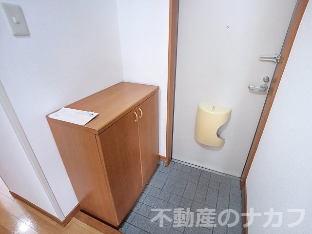 コーポアルカスの玄関|※地震前の写真です