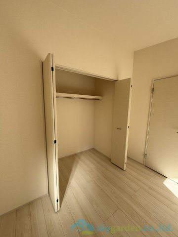 平塚市纏　新築戸建　全10棟10号棟の収納