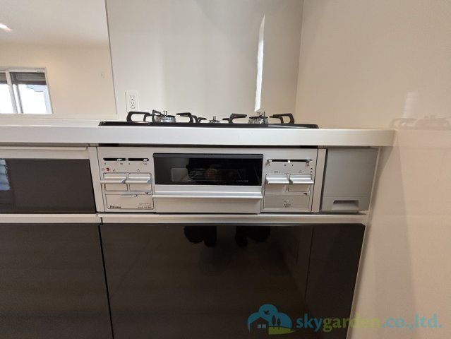 平塚市纏　新築戸建　全10棟10号棟のキッチン