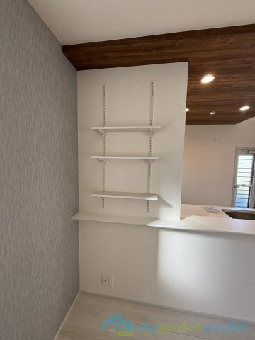 平塚市纏　新築戸建　全10棟10号棟の収納