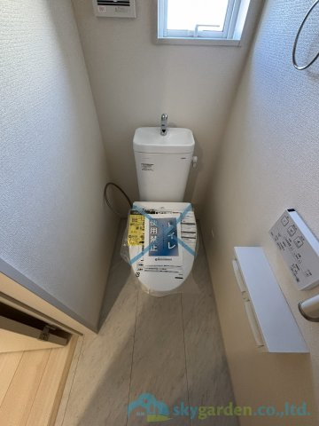 平塚市纏　新築戸建　全10棟10号棟のトイレ