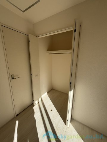 平塚市纏　新築戸建　全10棟10号棟の収納