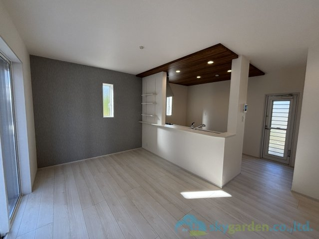 平塚市纏　新築戸建　全10棟10号棟のキッチン